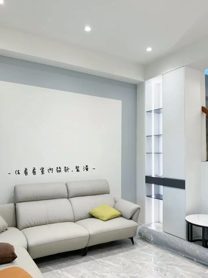 現代簡約沙發區